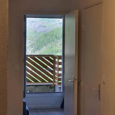 Seignus D Pieds Des Pistes *